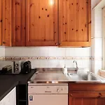 Elegante Appartamento Con 3 Camere Da Letto Vicino Il Centro