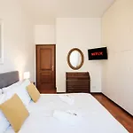 Elegante Appartamento Con 3 Camere Da Letto Vicino Il Centro