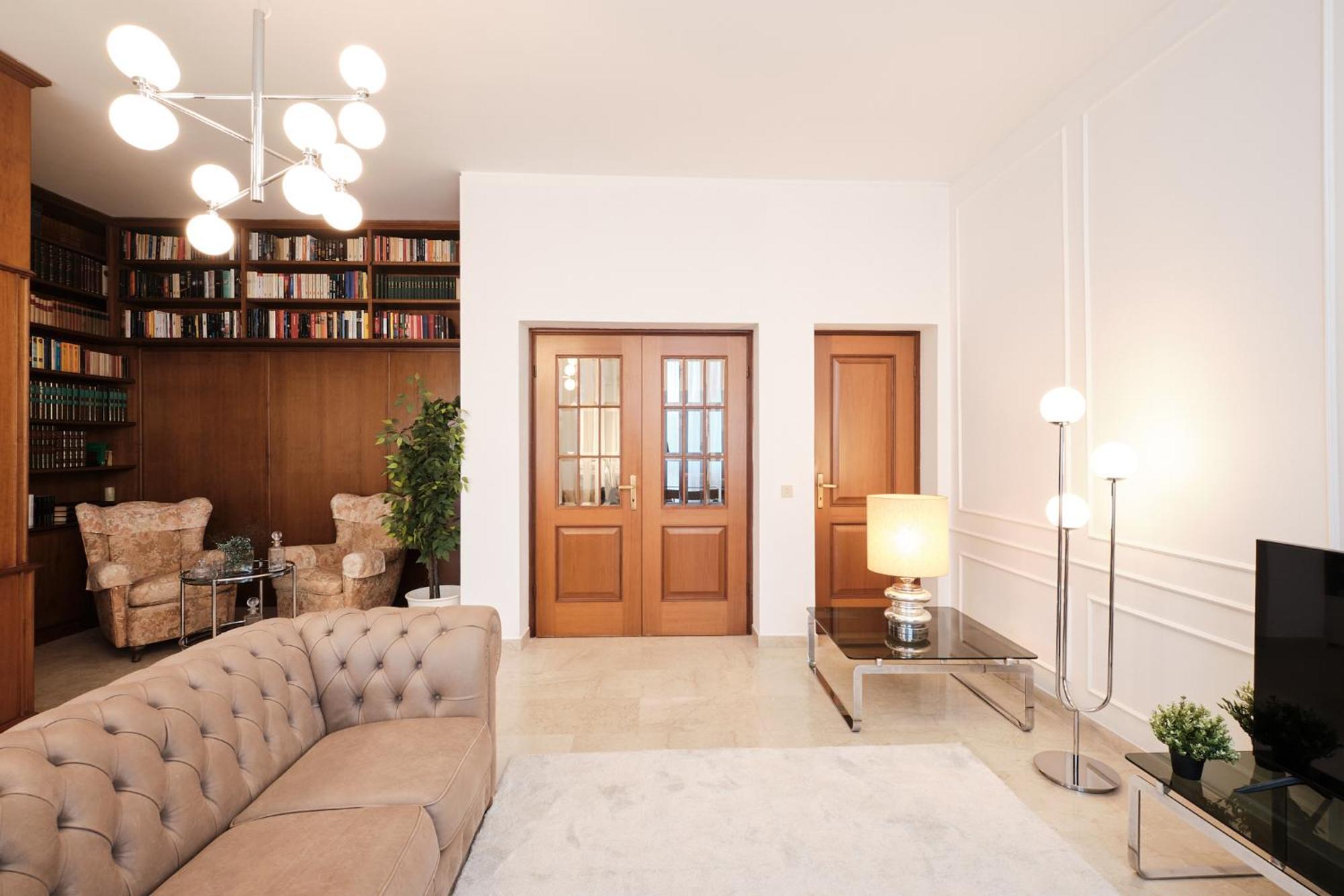 Apartment Elegante Con 3 Da Letto Vicino Il Centro Rom