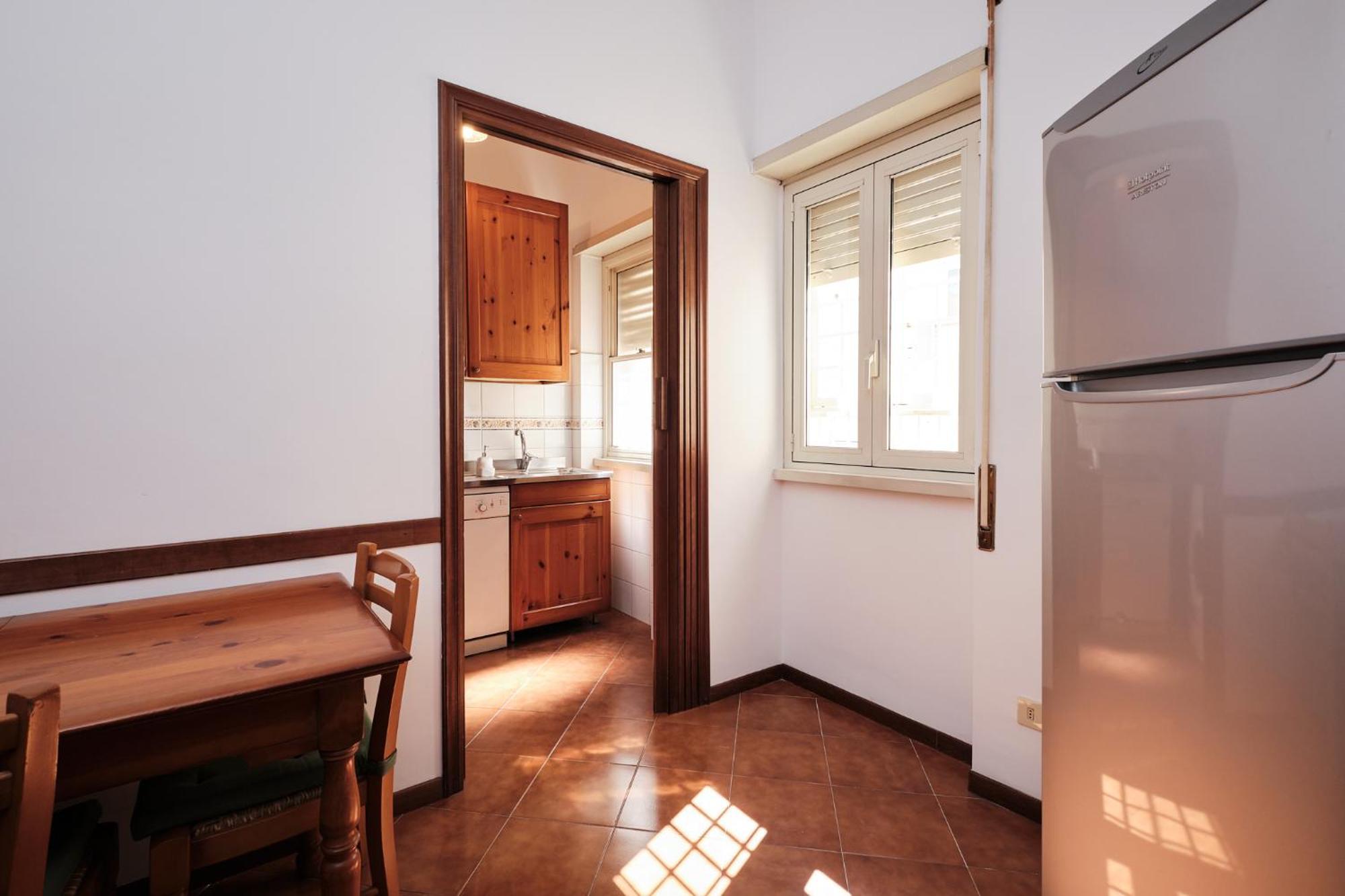Elegante Con 3 Da Letto Vicino Il Centro